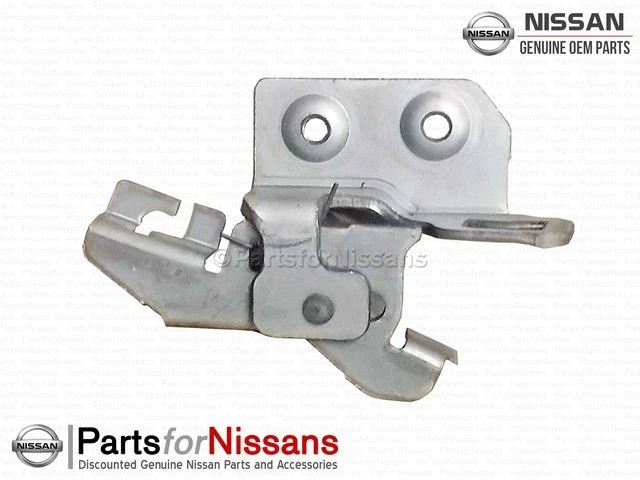 Tapa maletero original Nissan Striker S13 S14 R32 84620-01E00 Foto 2 de 3