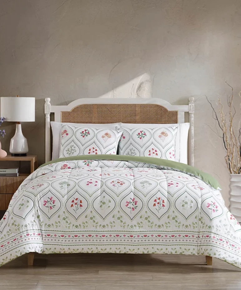 Hallmark Collectibles Trisha 3 piezas Juegos de edredón flores rey estilo vintage Foto 2 de 4