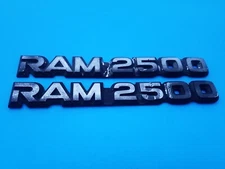 94 95 96 97 98 99 00 01 DODGE RAM 2500 SIDE EMBLEM BADGE SYMBOL SET OEM (1997)