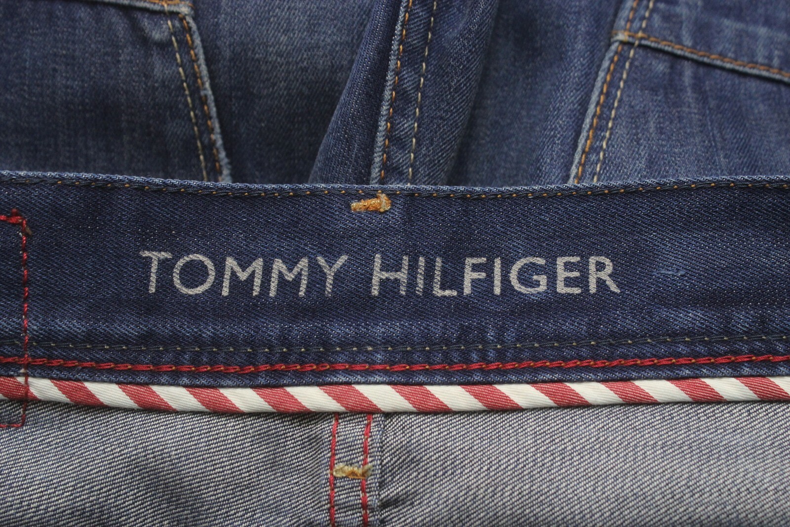 TOMMY HILFIGER Mercer Straight Fit Jeans Men's W30/L34 Whiskers Faded Blue thumbnail 7