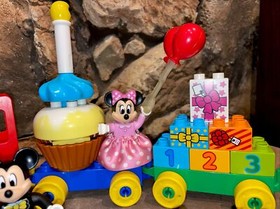 Lego Duplo 10597 Birthday Parade Mickey & Minnie Mouse Train Set Complete!