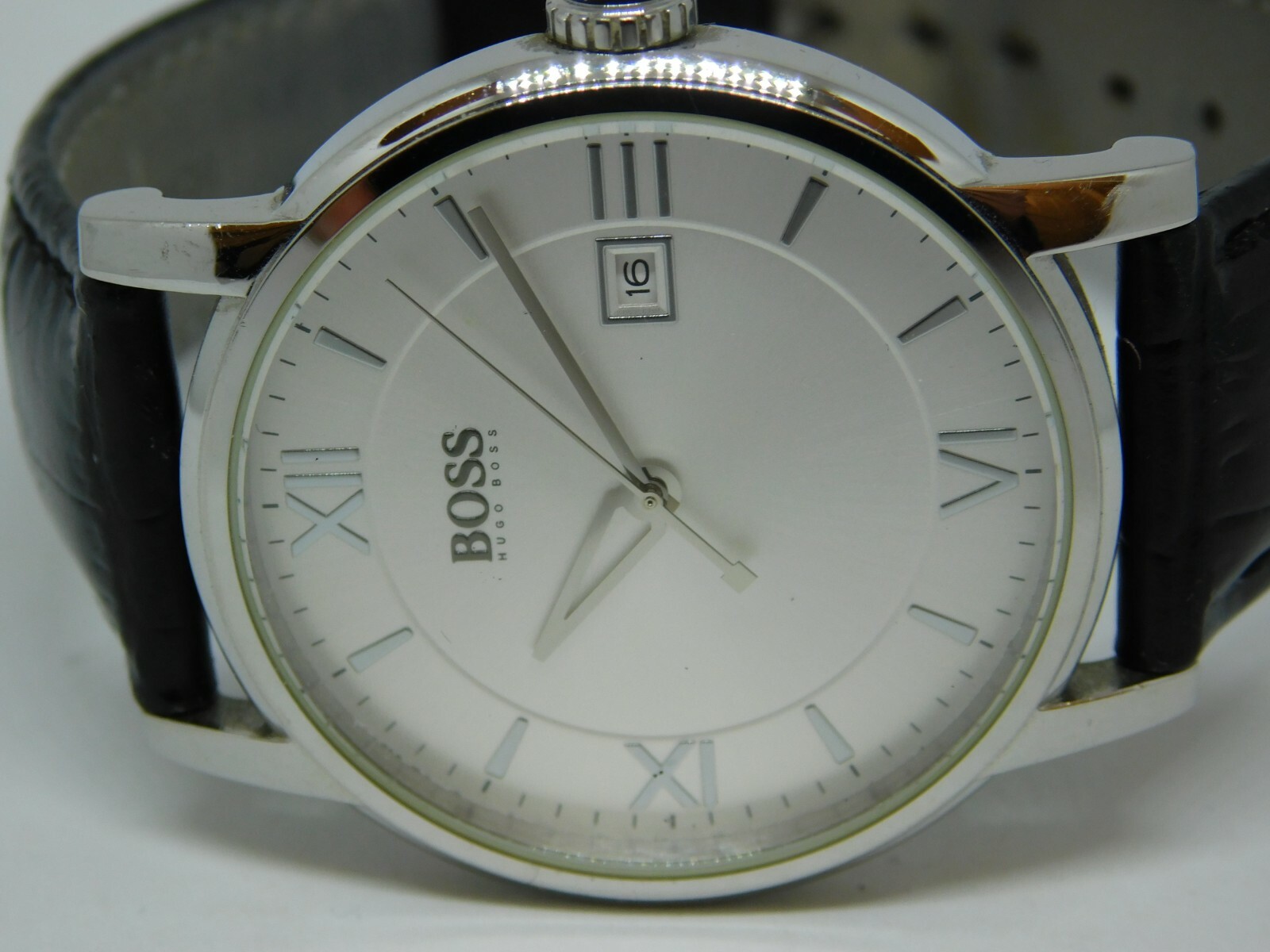 Previously reptiles Correlate hugo boss watch battery replacement