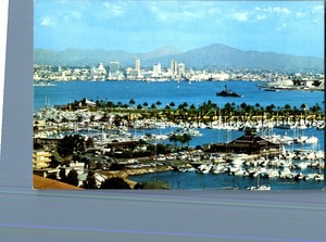 CALIFORNIA-POSTCARD-A-3692-AERIAL-VIEW-LOOKING-OVER-SAN-DIEGO