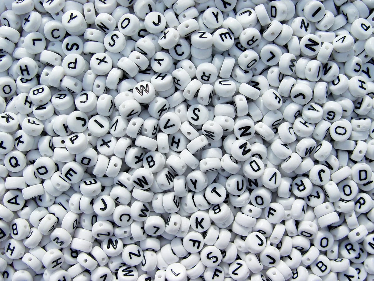 100 White w Black Letter 7mm Disc shape Alphabet Beads Multi pack or choose A Z