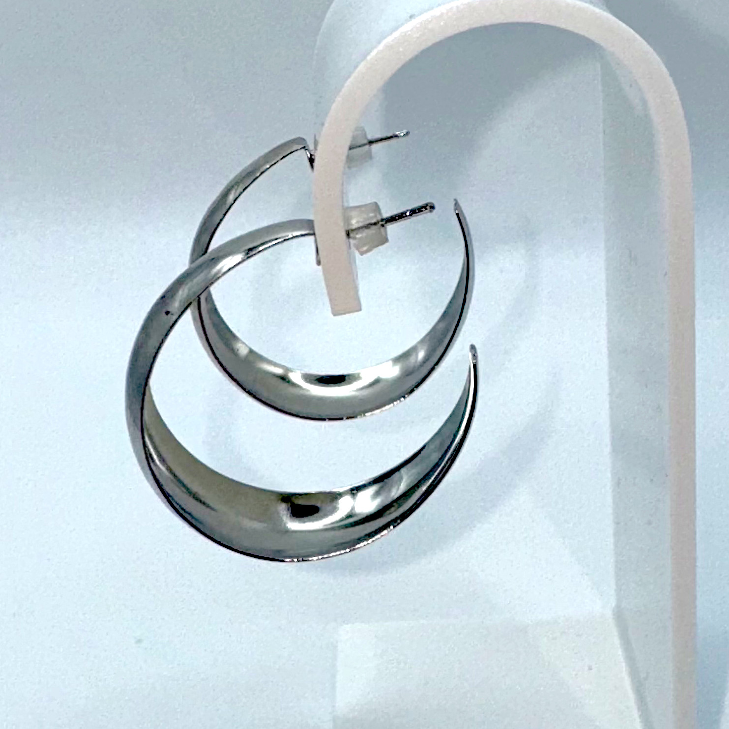 ✨🎁 Silver Statement Hoop Earrings – Bold Polishe… - image 2