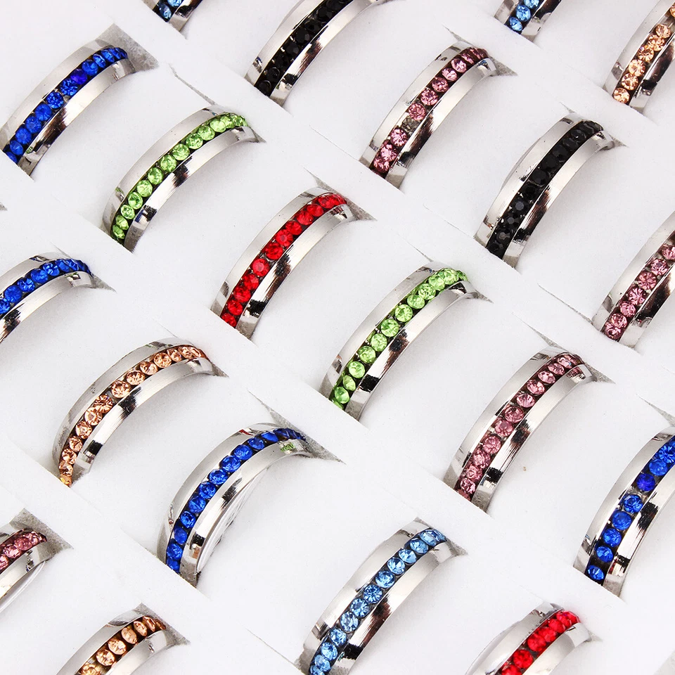 Lotes de 20 piezas de anillos de acero inoxidable con mezcla de colores de diamantes de imitación al por mayor de joyería de moda Foto 3 de 4