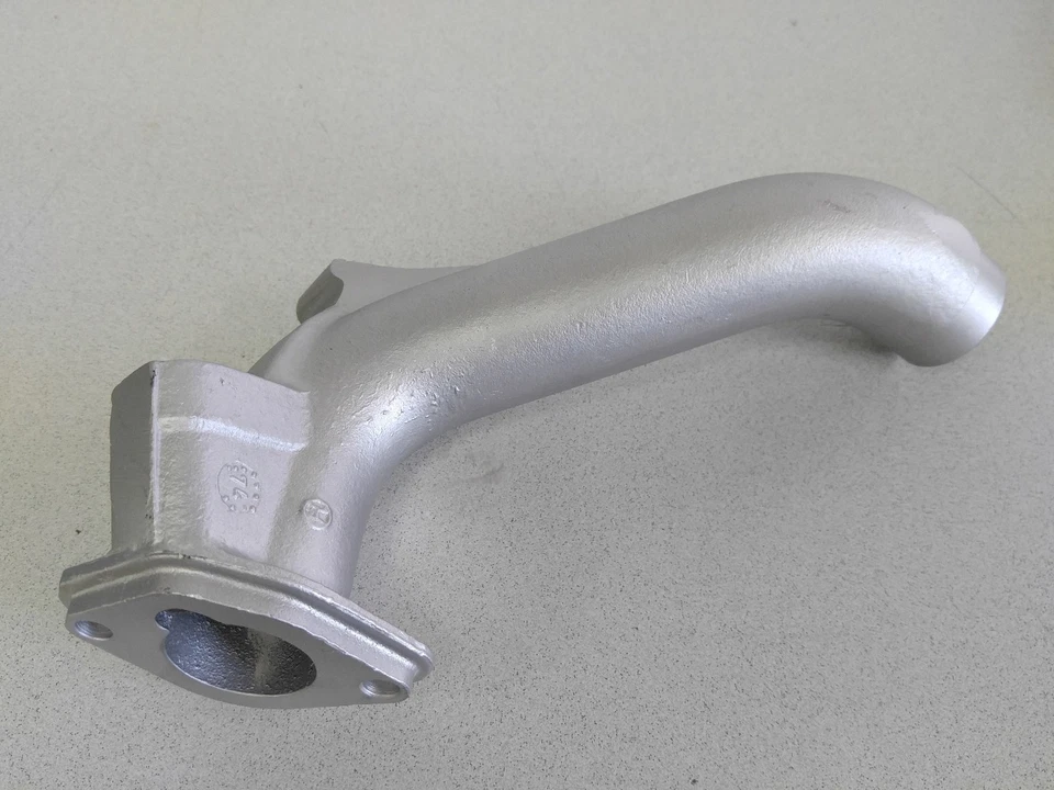 EXCELENTE USADO ORIGINAL GENUINO PORSCHE 911S SC CILINDRO 3 CORREDOR DE ADMISIÓN Foto 2 de 4