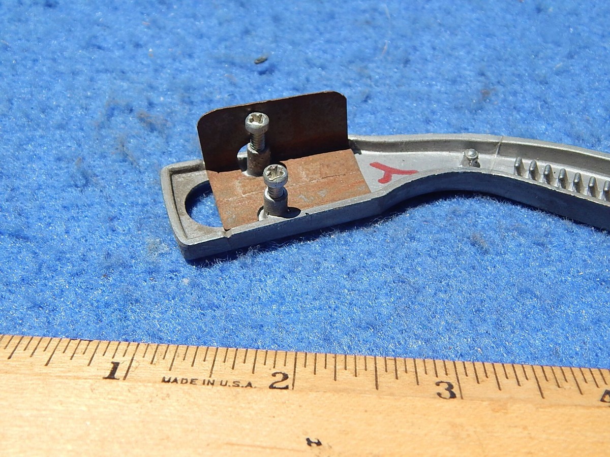 Rock-ola 440 448 450 460 464 470 480 484 Tone Arm Pivot