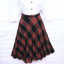 Vintage 70s Plaid Tartan Pleated Skirt -9/10 Wool Blend Preppy Dark Academia Red