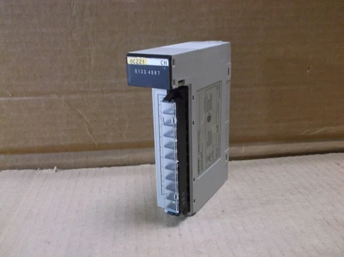 C200H-OC221 Omron PLC 8 Point Relay Output Module Card C200HOC221