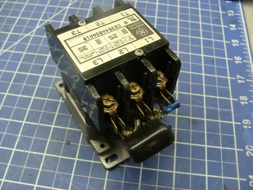 GE MOTOR STARTER CR354AB3AA1B 3 POLE 600VAC COIL: 55-B31A 110/120V