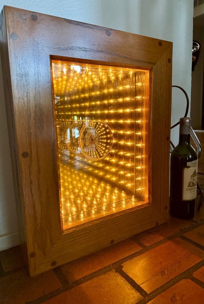 Vintage Infinity Mirror Box Tunnel Light Bulb Lamp Wood Wall