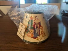 Lamp shade new Interior Accents Fabri-Centers of America, Inc 4" high x 5" round