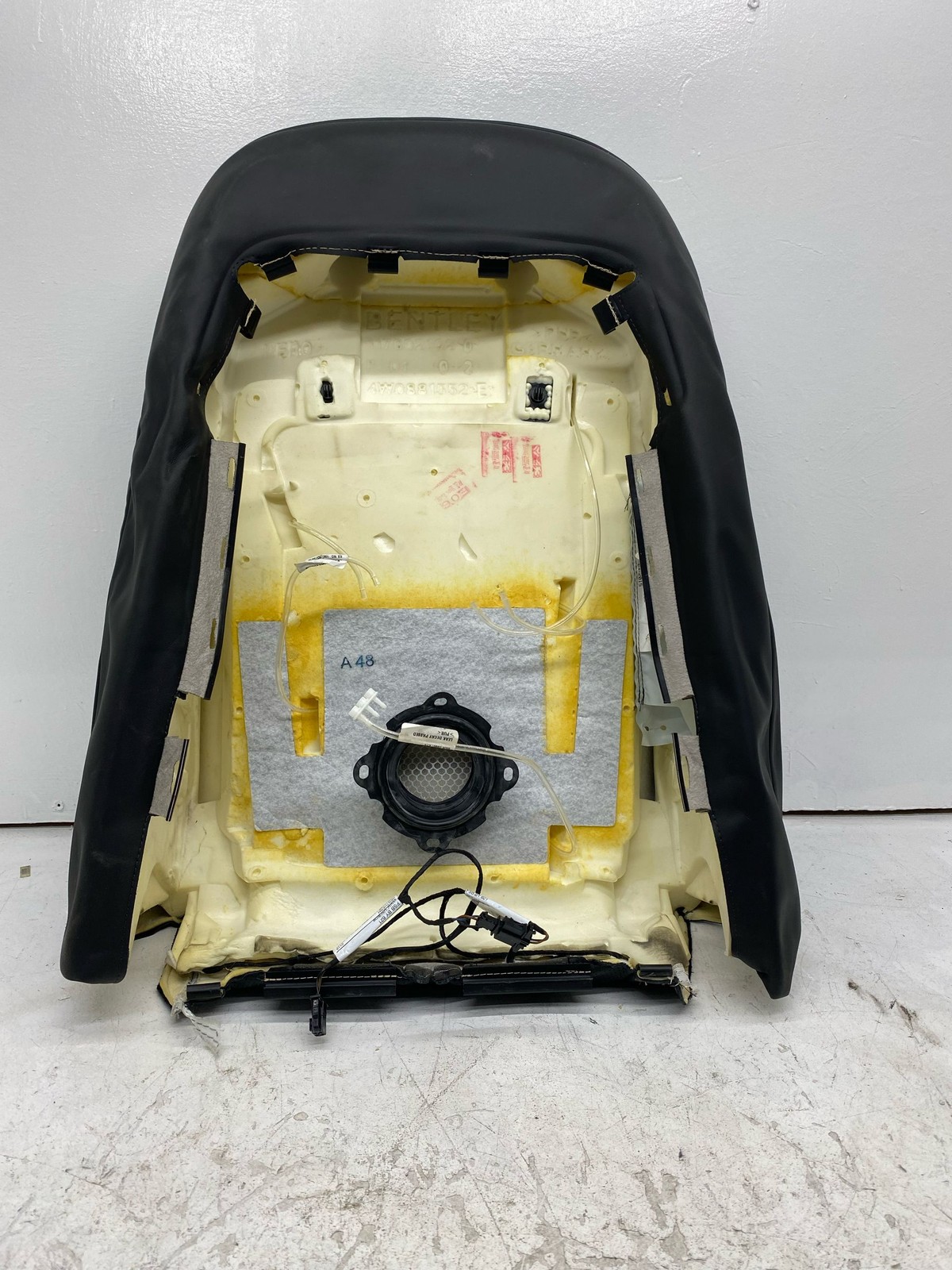 2013-2019 BENTLEY FLYING SPUR OEM FRONT RIGHT UPPER SEAT CUSHION BLACK LEATHER