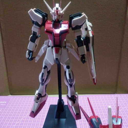 Bandai Gundam SEED Destiny 1/100 Akatsuki Gundam Full Set Model Kit - zusammengebaut - Bild 11 von 14