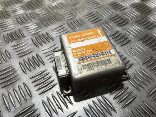 8a0959655c Steuergerät ECU Modul  steuergerät 0285001038  085 A DE370604-97