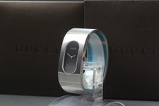 [MINT w/ Box] Gucci 2400L Black Dial Quartz Women's Watch From Japan #3421