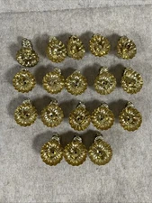 VTG Tin Metal Clip On Christmas Tree Candle Holders Shell Gold 18 Piece Set