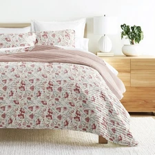 Noble Linens 3-Piece Rose French Jacobean Reversible Quilt Set, Queen