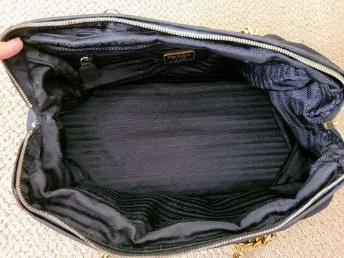AUTÉNTICO BOLSO DE MANO PRADA TELA ACOLCHADA NYLON CORREA DE CADENA USADO - Imagen 8 de 16