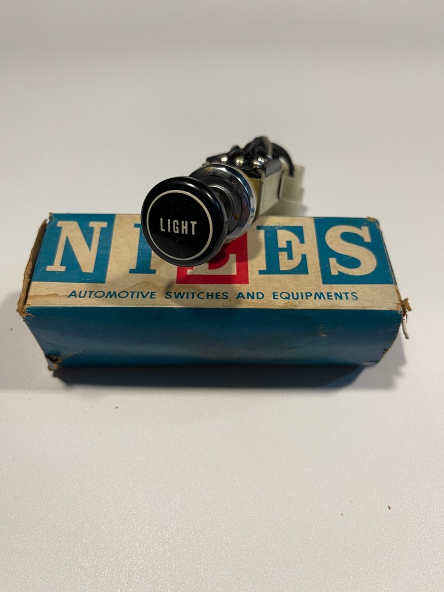 Rare & VTG Datsun 510 Bluebird SSS Headlight Switch Japan