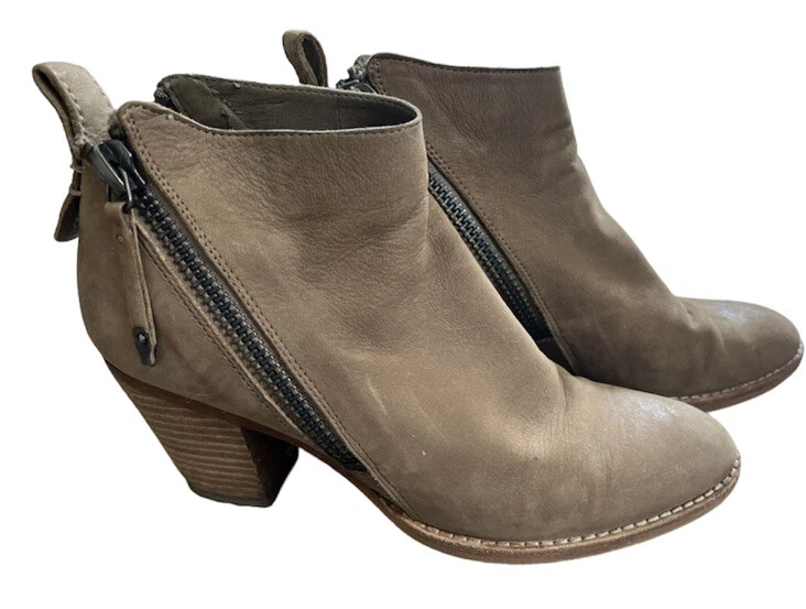 Dolce vita deals jaeger