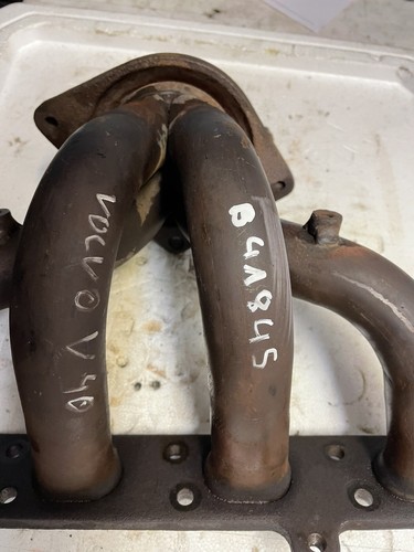 Abgaskrümmer Volvo V40,S40 9443395,841845 S  1,8-2,0