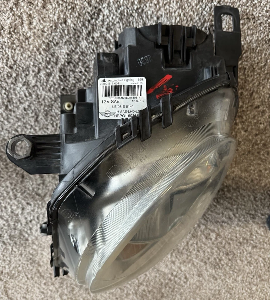 Mini Cooper Clubman Driver 2008-2014 faro lateral izquierdo lámpara halógena OEM Foto 2 de 4