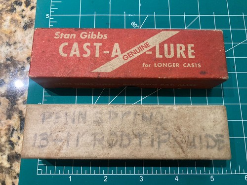 Vintage Stan Gibbs Cast- A - Lure Fishing Lure Box 6 Inch Box Only! - Picture 8 of 8