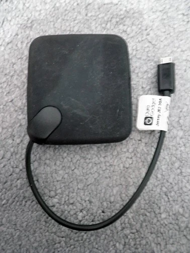 MOBILE PHONE CARD READER HUB, MICRO USB (UNTESTED) - Image 2 of 2