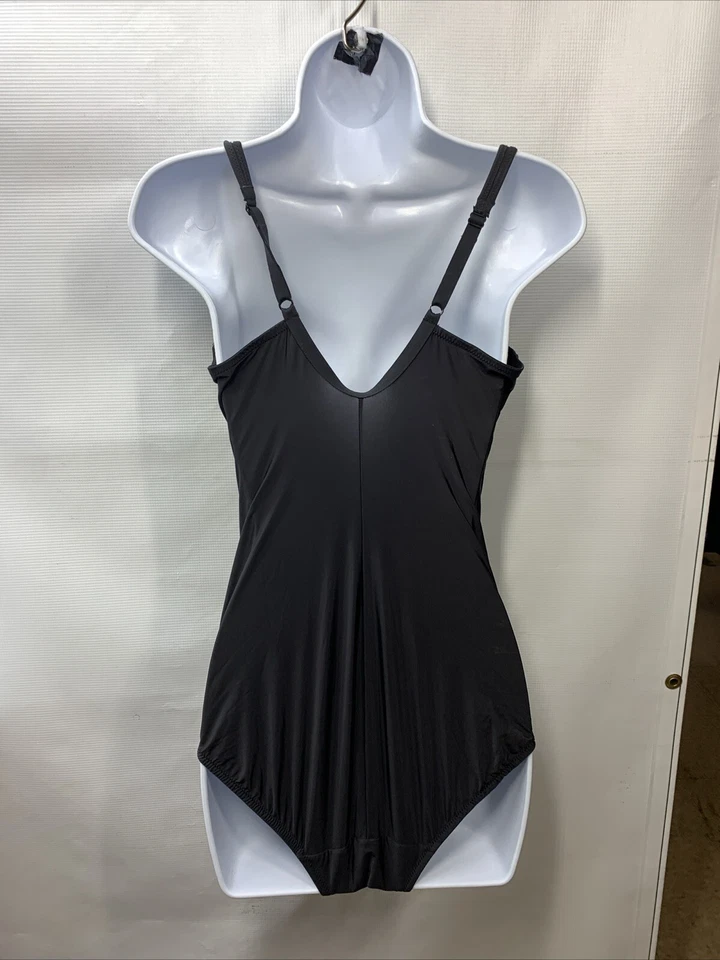 Cuerpo de control firme ultraligero Bali para mujer estilo más breve encaje DF6552 talla 36C negro Foto 2 de 4