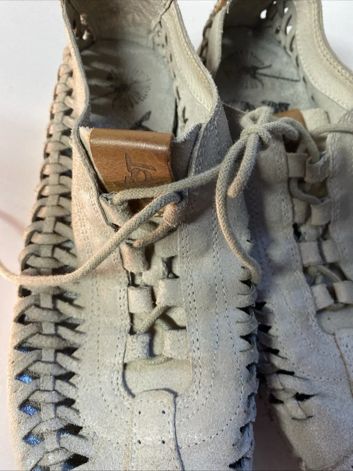 Women's OTBT NEBULA Grey Silver Lace-Up City Sneaker Athletic Shoes Size 7 - Изображение 3 из 4