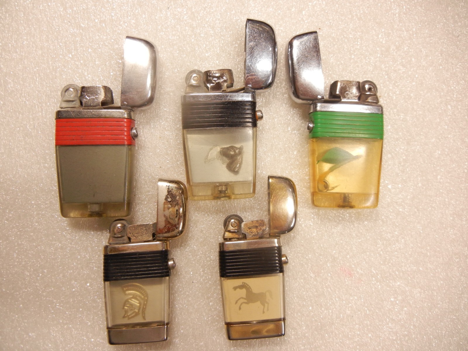 5 SCRIPTO VU-LIGHTER (3) LARGE AND (2) SMALL