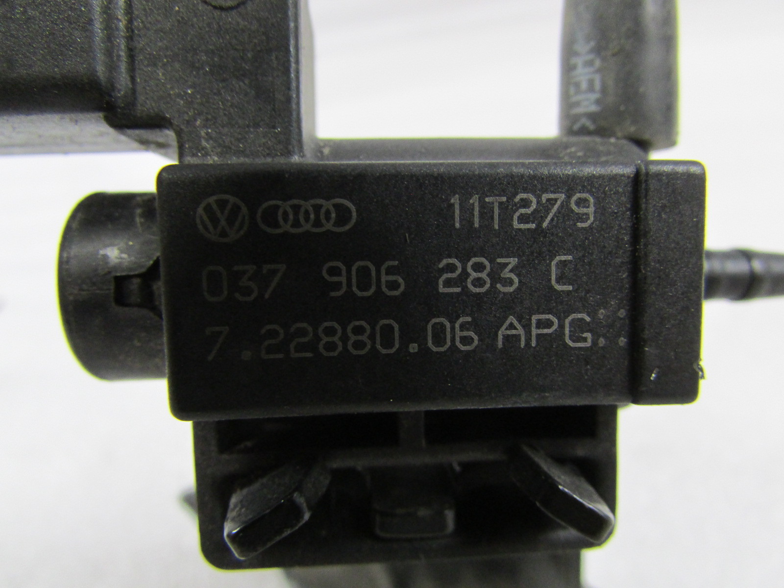 Lamborghini Gallardo LP550,560,570, Air Electronic Switch Valve, P/N 037906283C