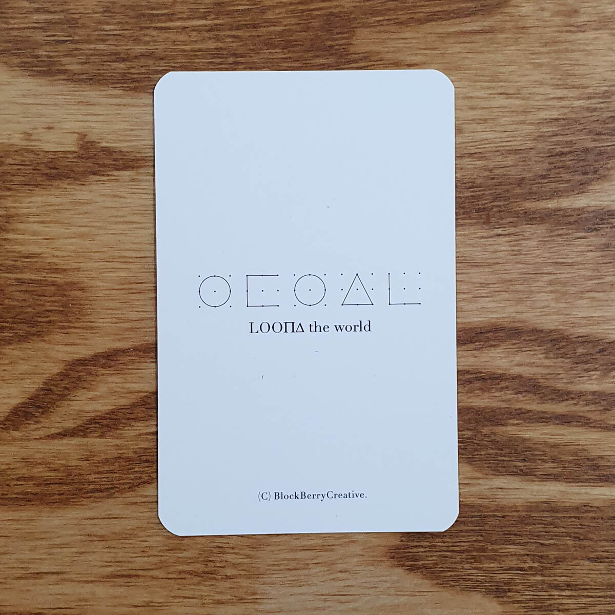 Vivi Official Photocard Loona 2nd Mini Album Hash # Monthly Girl
