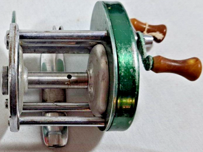 Shakespeare DIRECT DRIVE No.1921D  オールド！ Shakespeare - Direct Drive Fishing Reel, No. 1921D Model FH