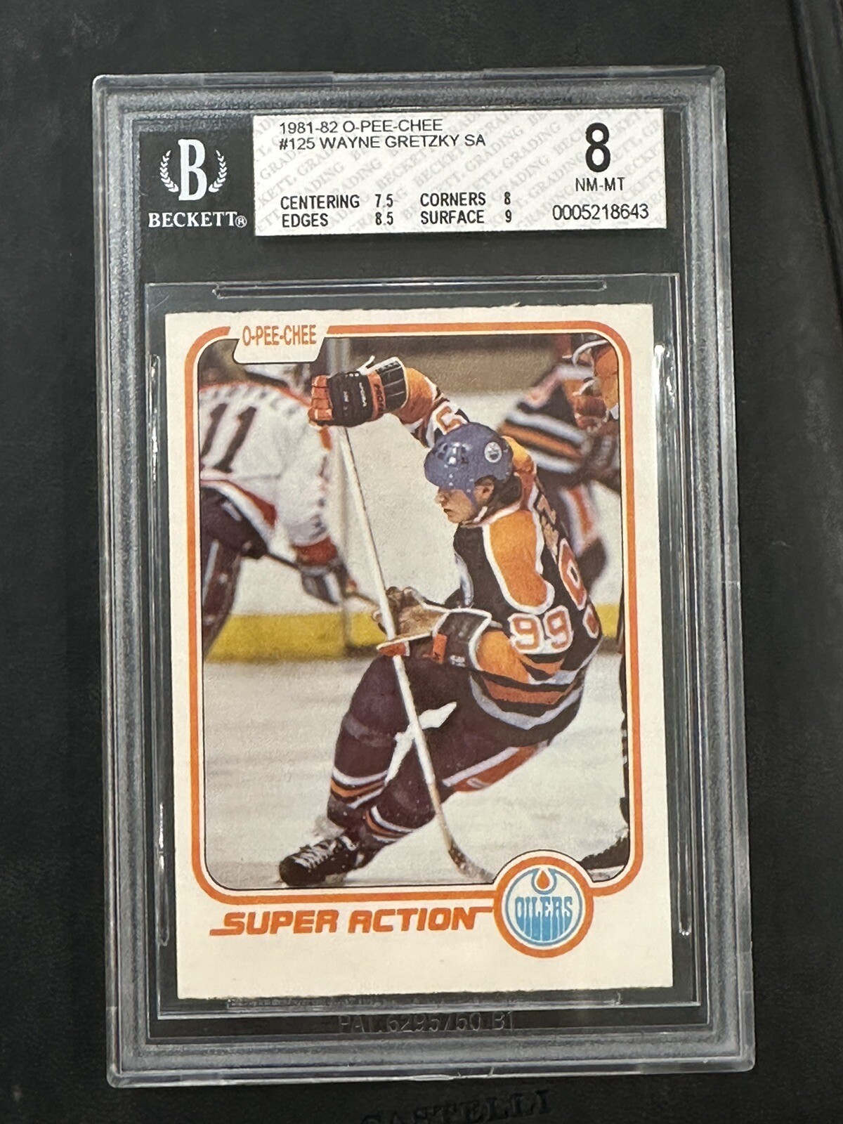 1981 O-Pee-Chee OPC Hockey #125 Wayne Gretzky Edmonton Oilers HOF PSA 8 NM-MT