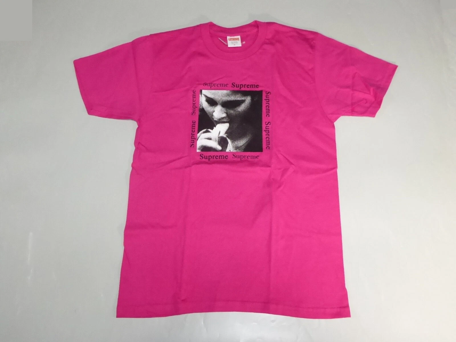 Tee shirt banane 20521 Supreme 15FW rose M