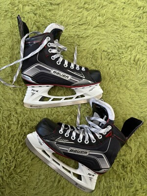 Bauer Vapor X500 Skates Size 5.5D