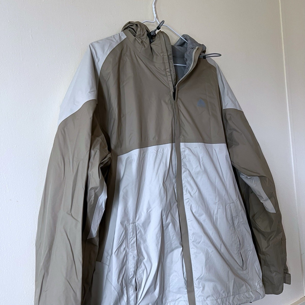 Vintage Y2K Green Nike ACG 3 Outer Layer Full Zip Hooded Climate