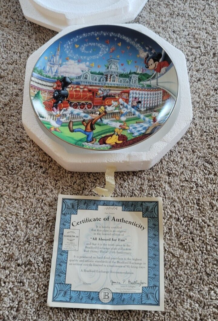 Walt Disney World 25th Anniversary Plate “All Aboard for Fun” MIB