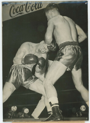 Mickey Lawrence n' A Held Das 4 Rounds Vor Humez. Boxe. Sport. 1952