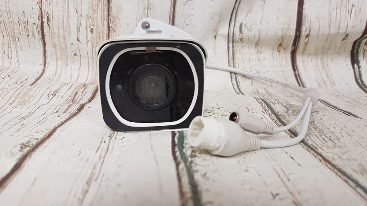 LOREX 4K 8MP LNB8111 Bullet Security Camera IP Bullet NTSC Camera