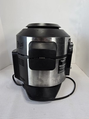 Ninja OL501 Foodi 14-in-1 6.5-qt. Pressure Cooker Steam Fryer with