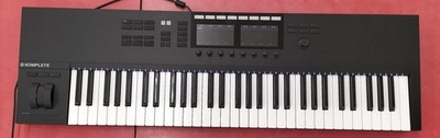 NATIVE INSTRUMENTS MIDI KEYBOARD KOMPLETT KONTROL S61 MK2 gebraucht