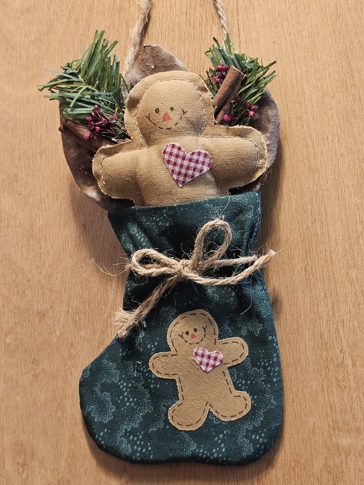 Country Primitive Gingerbread Man Christmas Stocking Wall Hanging Decor country-primitive-gingerbread-man-christmas-stocking-wall-hanging-decor
