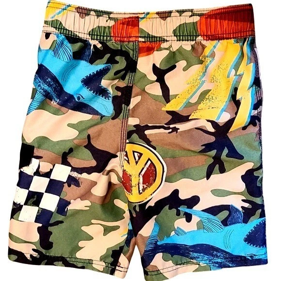 Bañador Crazy 8 para niños camuflaje estampado de tiburón S (5-6) Foto 2 de 4