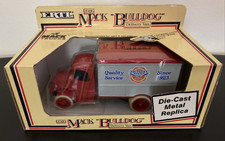 VINTAGE ERTL 1926 MACK BULLDOG DELIVERY VAN BANK 1988 1/38 SCALE DIE CAST NIB