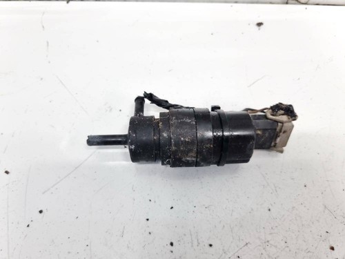 1380111 Waschwasserpumpe, Scheibenreinigung  BMW 3-Series DE2572970-89