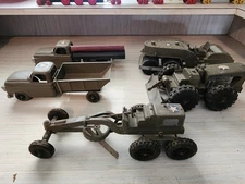 Hubley Construction Equipment Army Set No 71,  5 Vehicles  1958